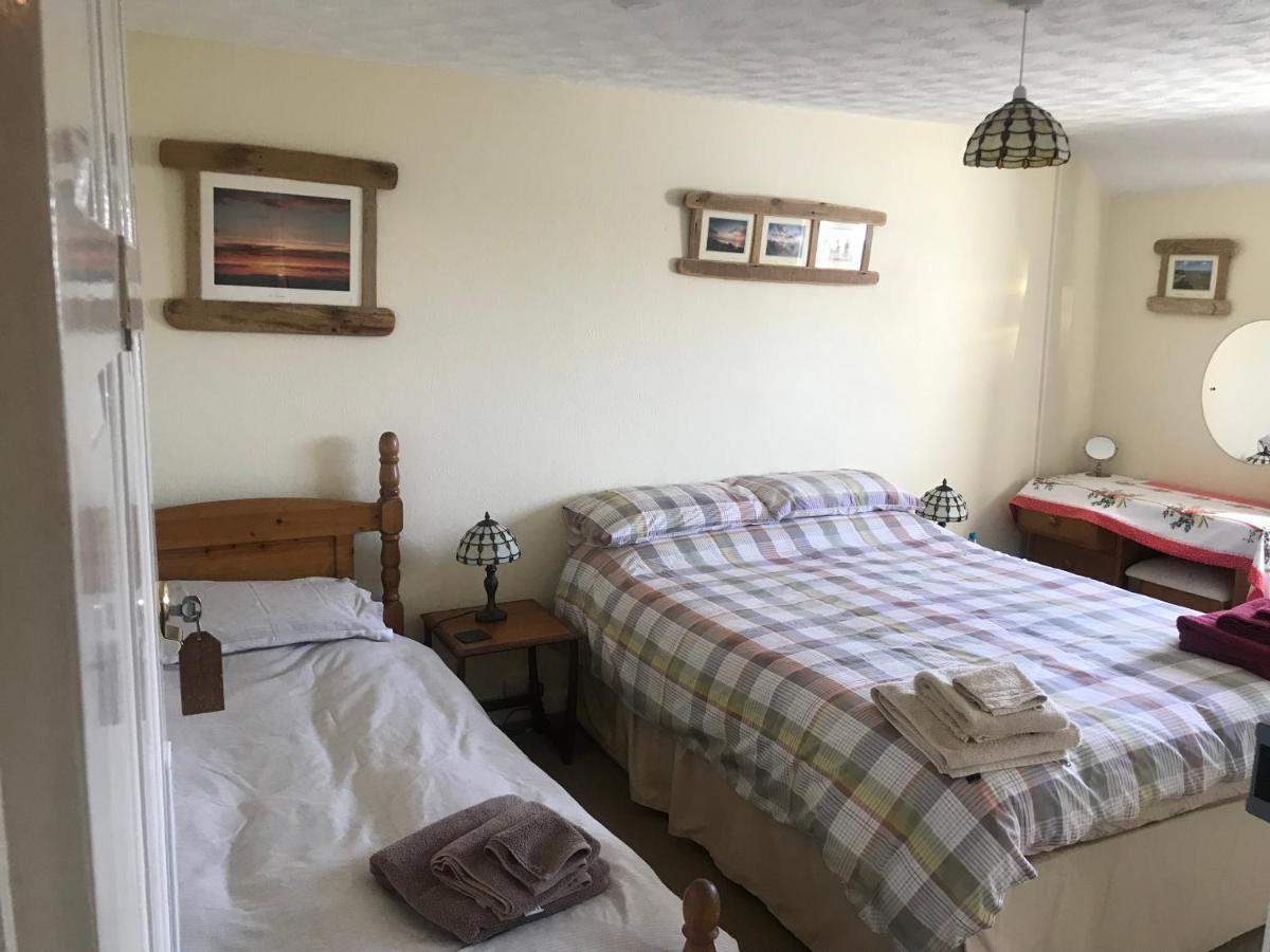 Stoke House Bed And Breakfast Стоук Ривэс Экстерьер фото